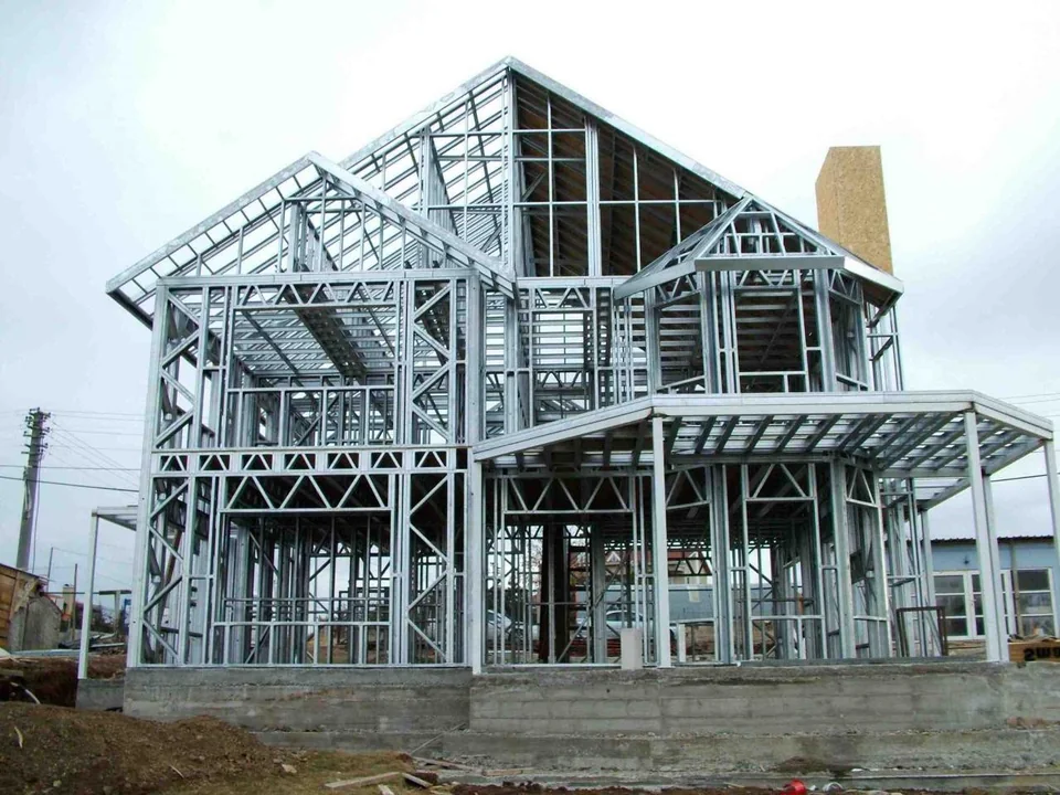 Kits Structurels d'Ossature en Acier Léger (LGSF) & Systèmes Profilés CNC